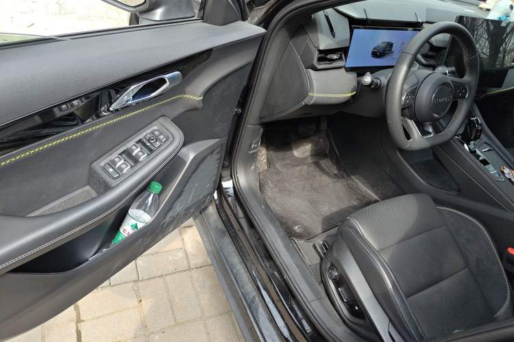 Used Lynk & Co 03 2025 2.0TD DCT Champion Edition Pro
