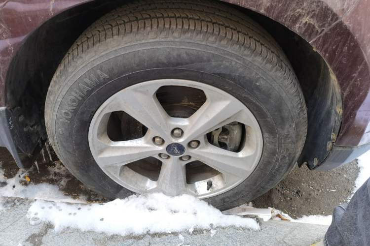 Used Ford Edge 2015 2.0T GTDi Two-Wheel-Drive Elite Edition
