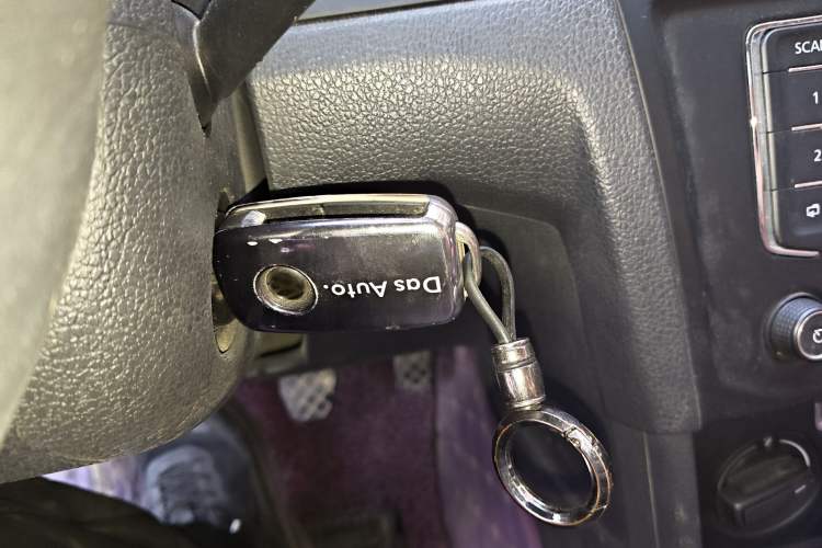 Used Volkswagen Bora 2018 1.5L Manual Fashion Model