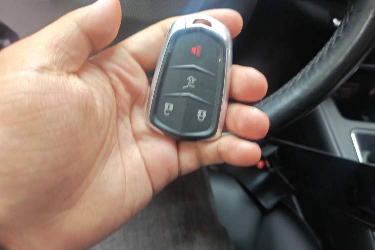 Used Cadillac XT4 2021 28T Two-Wheel Drive Leading Version Vehicle Key