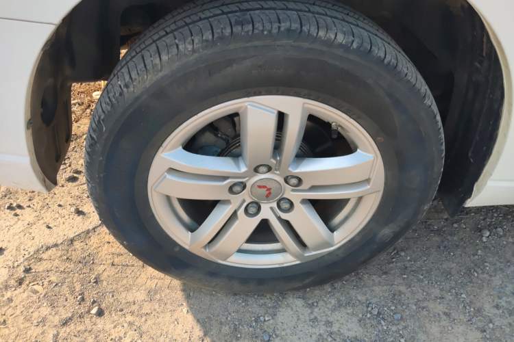 Used Wuling Hongguang PLUS 2019 1.5T Manual Luxury 7-Seater
