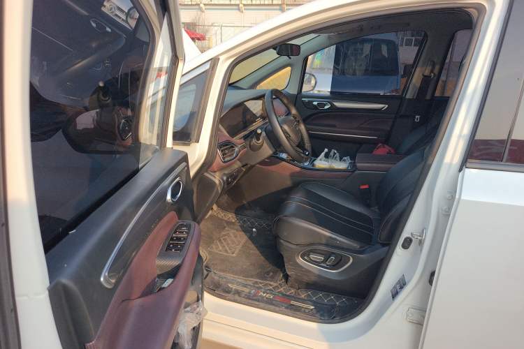 Used GAC Trumpchi M6 2023 PRO 270T DCT Luxury Edition Driver Seat