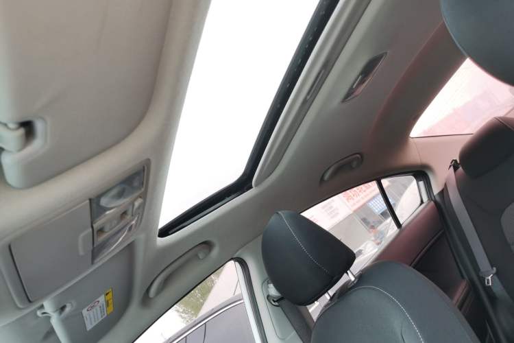 Used Kia K3 2016 1.6L Automatic with Sunroof
