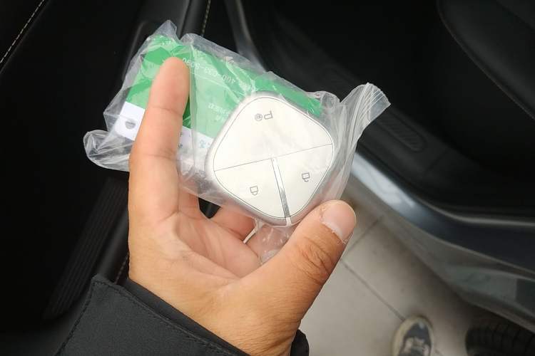 Used Baojun Yunhai 2024 60km Plug-in Hybrid Version
