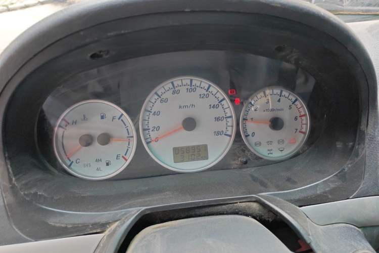 Used King Long Golden Way 2016 2.0L Value-Plus Edition 4G20
