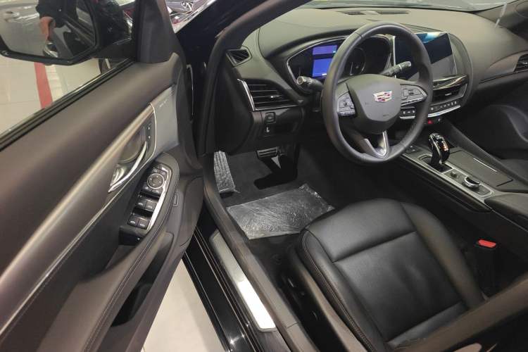 Used Cadillac CT5 2021 Revised 28T Luxury Version
