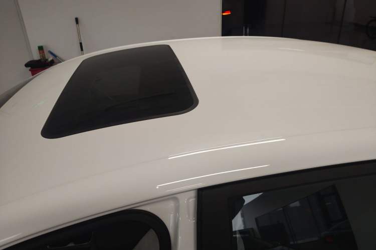 Used Roewe D6 2025 450 km Premium Edition Roof