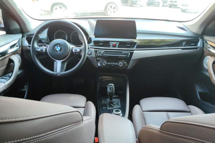 Used BMW X1 2021 sDrive25Li Leading Model
