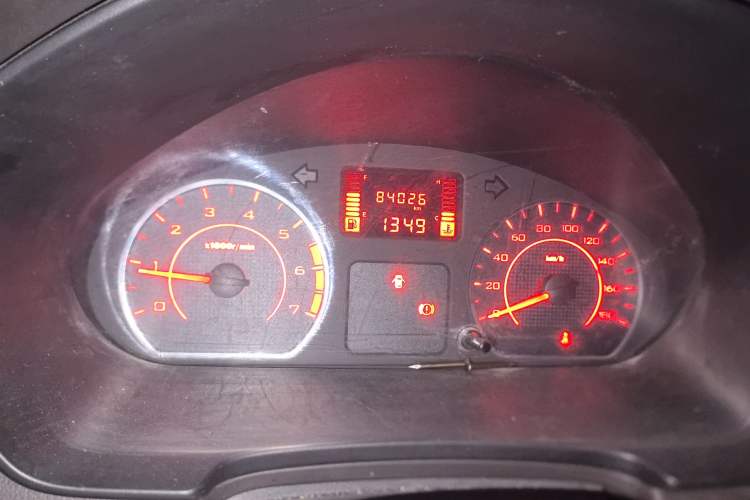 Used Wuling Hongguang V 2022 1.5L Jingqu Version Hydraulic Power Steering LAR
