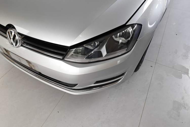 Used Volkswagen Golf 2014 1.4TSI Automatic Comfort Model Left Front Headlight