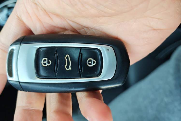 Used Geely Auto Vision X3 2019 Upgraded Model 1.5L CVT Prestige Version
