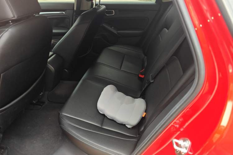 Used Honda Civic 2022 240TURBO CVT Dynamic Edition Left Rear Seat