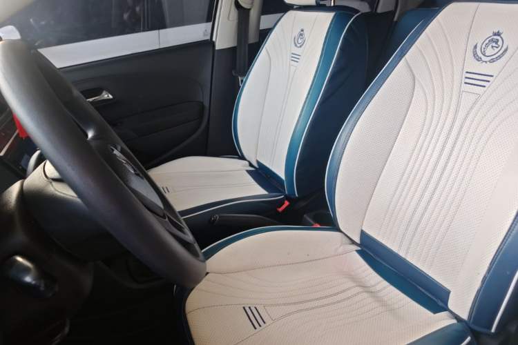 Used Volkswagen Polo 2014 1.4L Manual Fashion Edition Left Front Seat