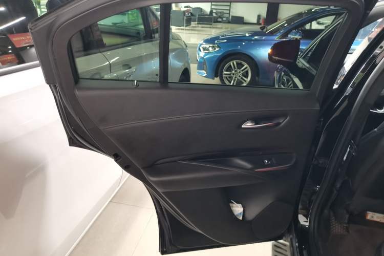 Used Cadillac XT4 2020 Revised Version 28T Two-Wheel Drive Tech Edition