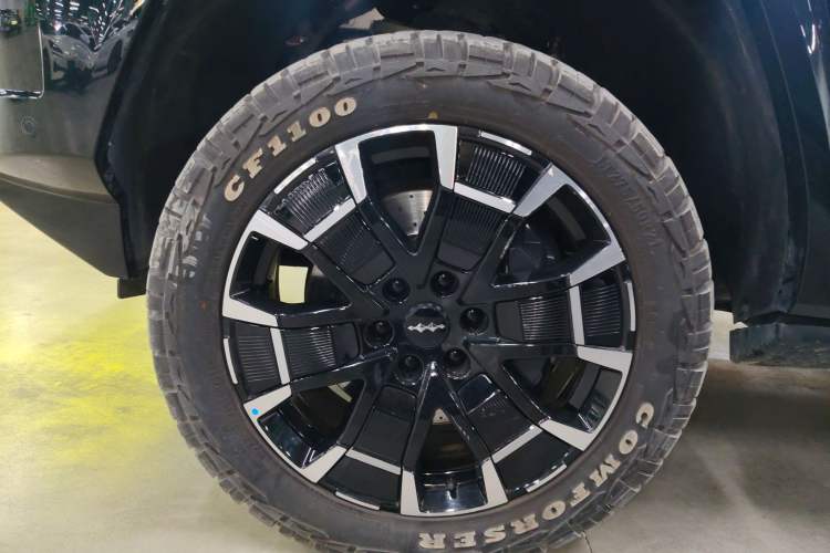 Used Formula Leopard 8 2025 Smart & Brave Flagship Edition 7 Seats Exterior 7