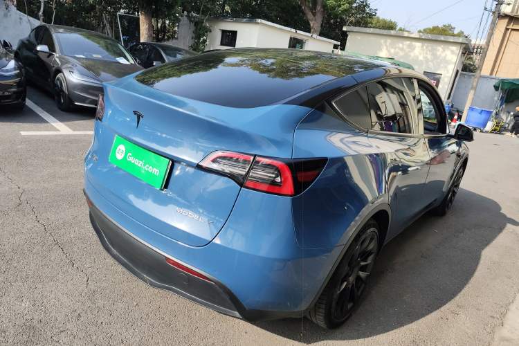 Used Tesla Model Y 2022 Rear-Wheel-Drive Version
