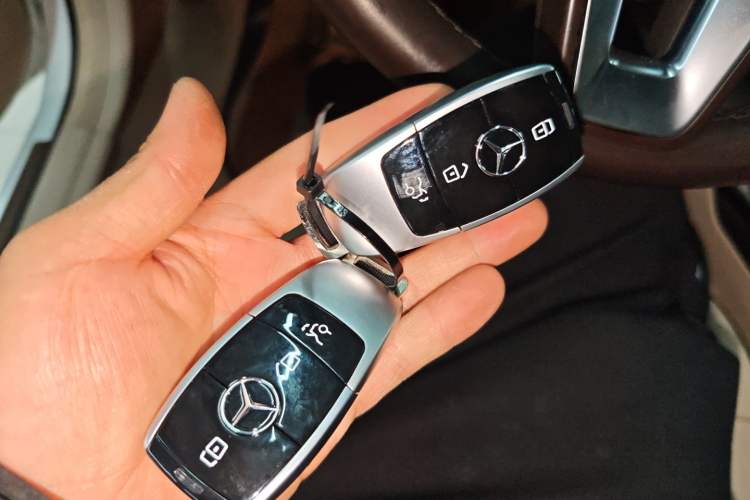 Used Mercedes-Benz E-Class 2015 E 200 L Sport Edition
