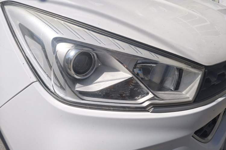 Used Wuling Hongguang S3 2018 1.5L Manual Comfort Model China V Standard