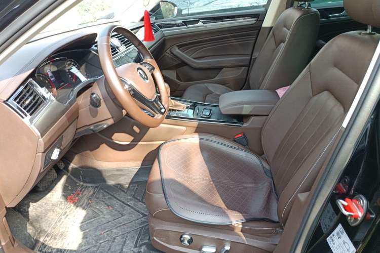 Used Volkswagen Phideon 2021 380TSI Luxury Edition
