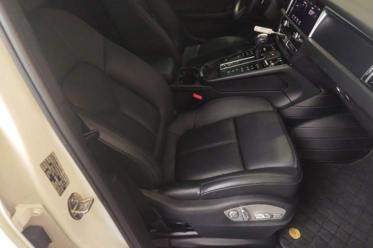 Used Porsche Macan 2022 Macan 2.0T