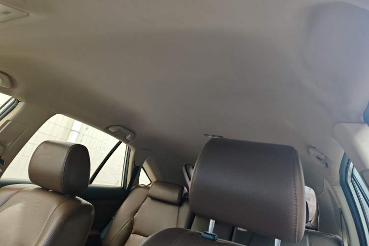 Used BYD S6 2014 2.0L Manual Luxury 5-Seater
