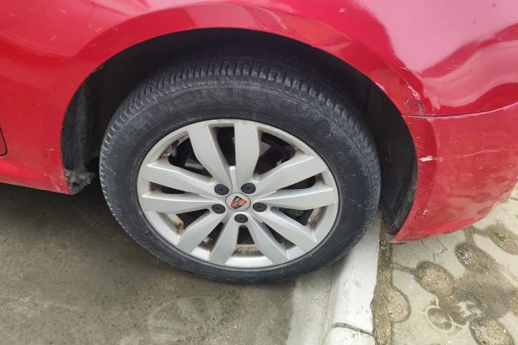 Used Roewe 350 2014 1.5L Manual Swift Edition