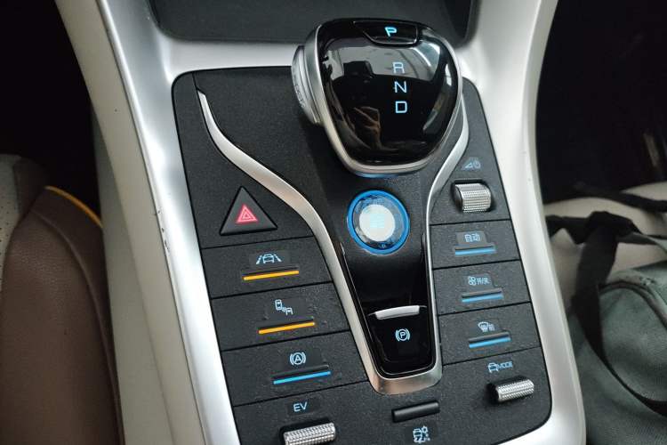 Used BYD Song Pro New Energy 2022 DM-i 110km Flagship Pro Model Gear Lever