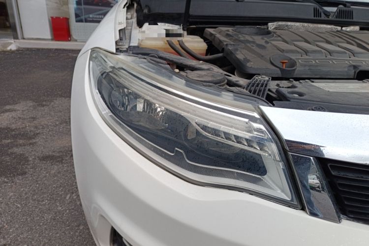 Used Qoros 3 2014 Sedan 1.6T Automatic ZhiZhen Model
