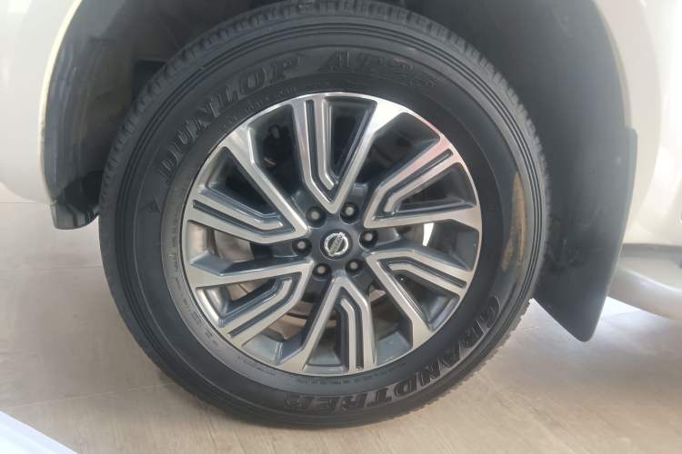 Used Nissan Terra 2020 2.5L XL Upper Automatic Two-Wheel Drive Luxury Edition
