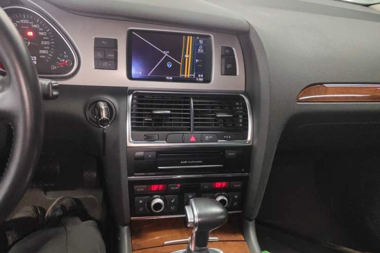 Used Audi Q7 2014 35 TFSI Ambition Edition