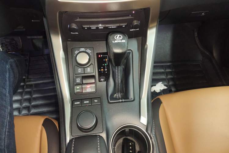 Used Lexus NX 2015 200 All-Wheel Drive Fēngshàng Edition Gear Lever