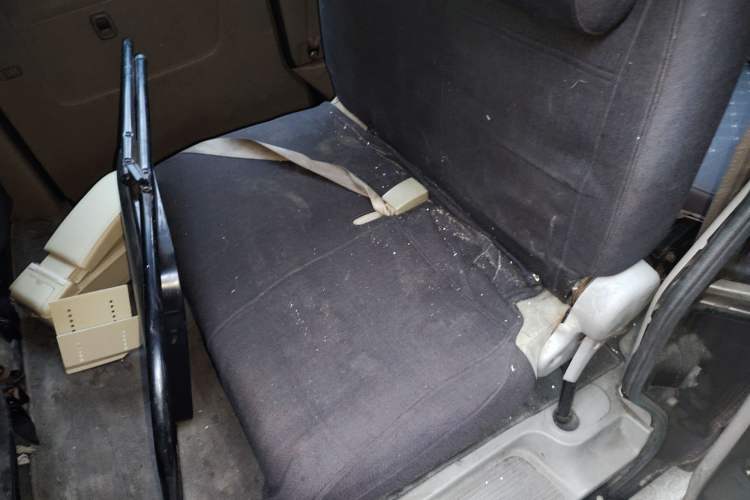 Used Suzuki Landy 2009 1.4L Manual Comfort Version Sunlight Edition
