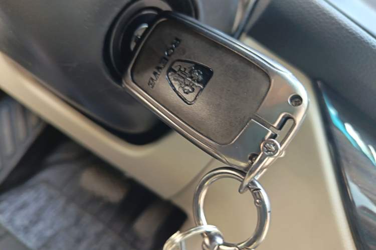 Used Roewe 360 2015 1.5L Automatic Luxury Edition