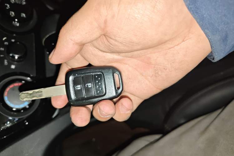 Used Honda XR-V 2015 1.8L EXi CVT Comfort Version Vehicle Key