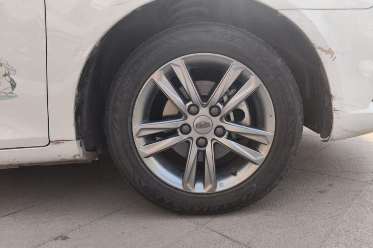 Used Geely Auto Emgrand 2017 Sedan Million Edition 1.5L CVT Upward Connectivity Version