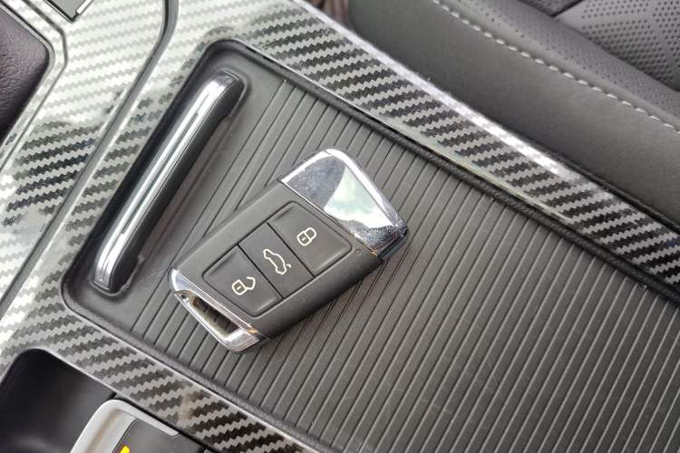 Used Volkswagen FAW-Volkswagen CC 2021 380TSI Striking Edition
