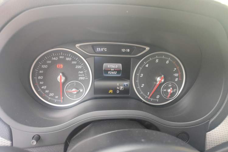 Used Mercedes-Benz B-Class 2017 B 200 Sport Edition Odometer Close Up