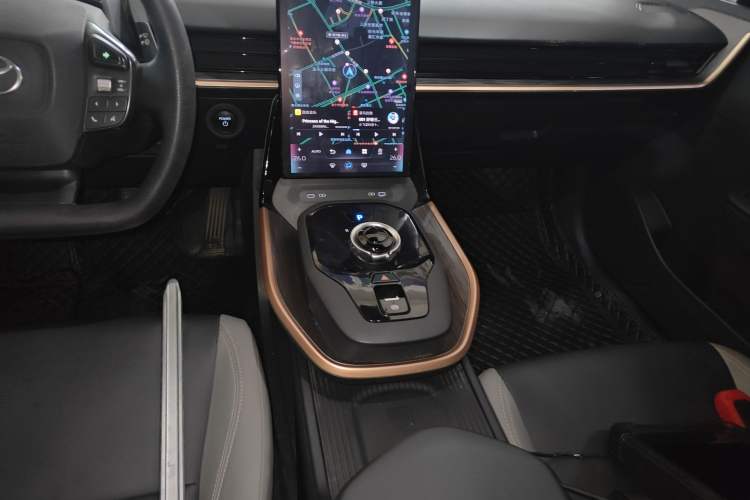 Used Toyota bZ3 2023 517 km Elite PRO Gear Lever