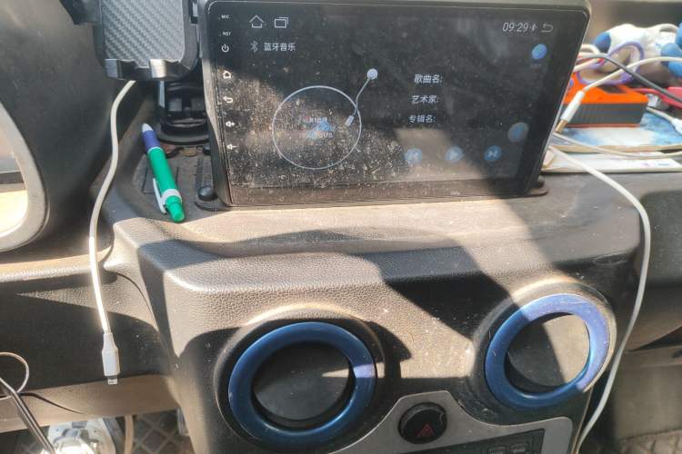 Used JMC E-Roadrunner 2023 E630 Van Base Model 41.86 kWh
