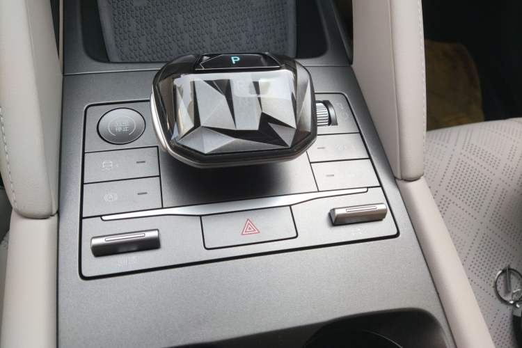 Used BYD Yuan UP 2024 401 km Active Version