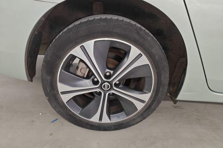 Used Nissan Sylphy EV 2018 ZhiZun Edition Exterior 5