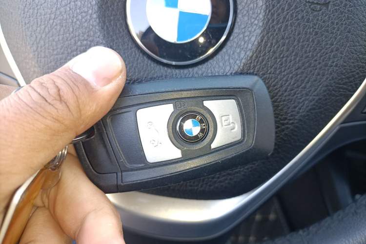 Used BMW 1 Series 2018 118i Leading Model Vehicle Key