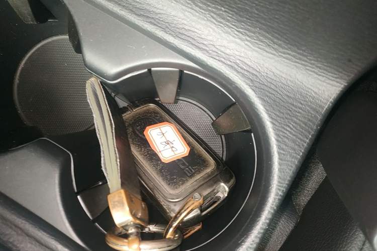 Used Mazda CX-5 2022 2.5L Automatic Two-Wheel Drive ZhiZun Version Vehicle Key