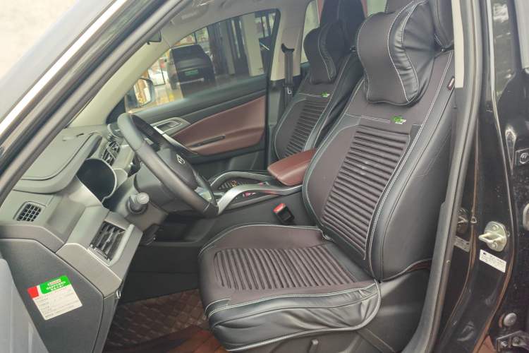 Used Geely Auto Emgrand X7 Sport 2022 1.8TD DCT Zhiya Trim
