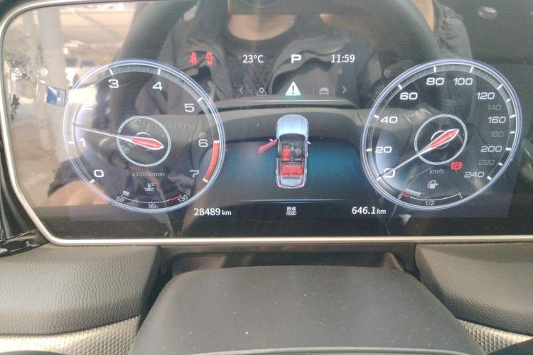 Used Hongqi HS5 2022 Revised Version 2.0T Smart Connect Flagship Edition