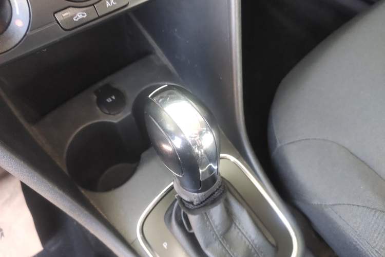 Used Volkswagen Polo 2018 1.5L Automatic Advanced Driving Model Gear Lever