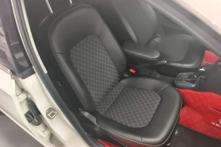 Used Skoda Rapid 2019 1.5L Automatic Comfort Edition China VI Standard
