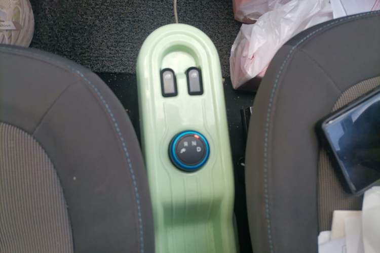 Used Wuling Hongguang MINIEV 2022 Enjoy Edition Lithium Iron Phosphate Gear Lever