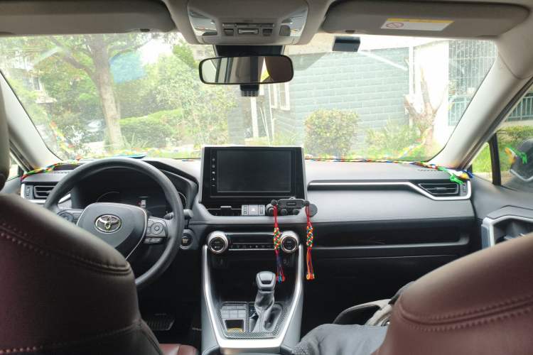 Used Toyota RAV4 2020 2.0L CVT 4x4 Trend Edition