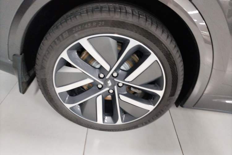 Used Li Auto L9 2022 Max model

